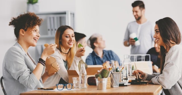 In 5 Schritten zu weniger Plastikmüll im Büro